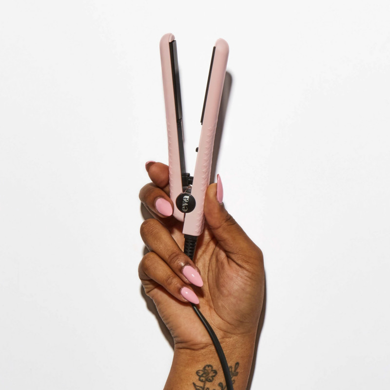 eva mini flat iron